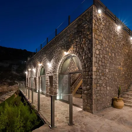 فندق Stone Luxury - Adults Only أرخانجلوس